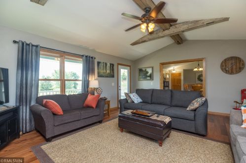 1748 30th Ave, Hammond WI  54015-5215 exterior