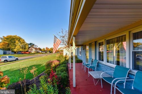 123 Genesee Ln, Willingboro, NJ 08046-3309