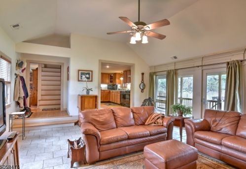 909 Greenville Rd, Wantage NJ  07461-3614 exterior