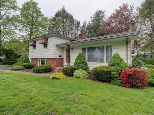 164 Main St, Wallingford, CT 06492-2230