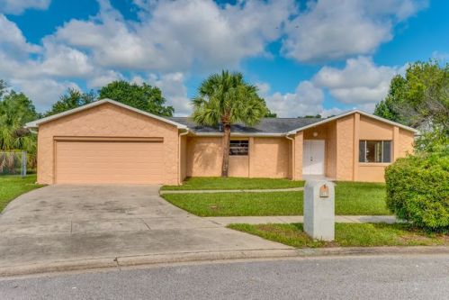 60 Cinnamon Dr, Orlando, FL 32825-3680