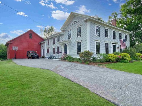 61 Mountain Rd, Concord, NH 03301-6905