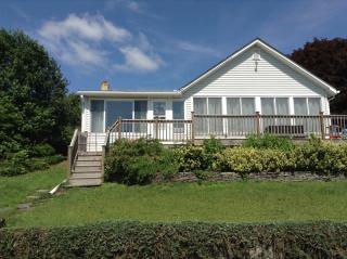21 Laketop Dr, Fredon NJ  07860-6851 exterior
