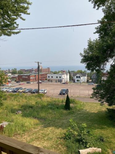 718 5th St, Duluth, MN 55806-2444