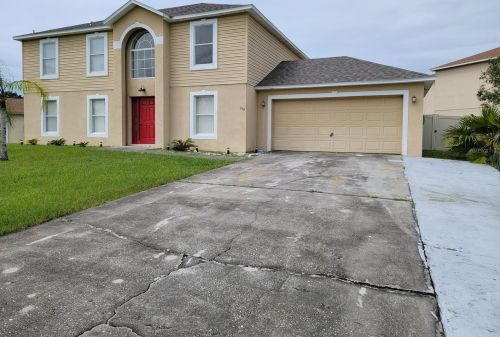 704 Fulmar Ct, Kissimmee, FL 34759-4550