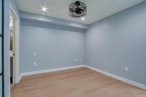 4809 Carpenter Ave, North Hollywood CA  91607-3204 exterior