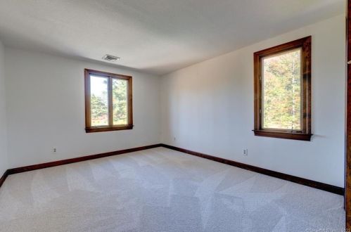 58 Quail Hollow Dr, Southington CT  06489-1616 exterior