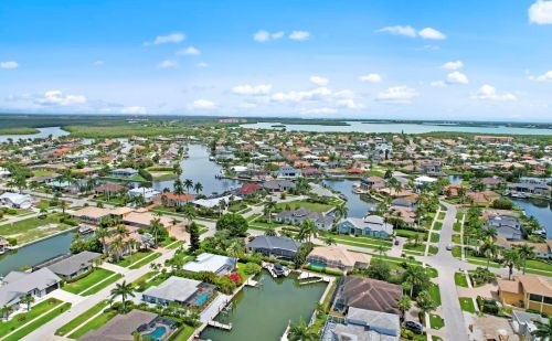 200 Angler Ct, Marco Island FL  34145-4203 exterior