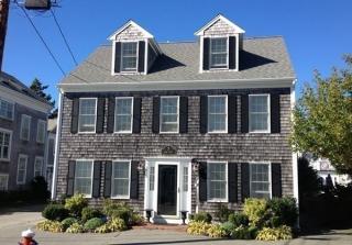 7 Water St, Mattapoisett MA  02739-2042 exterior