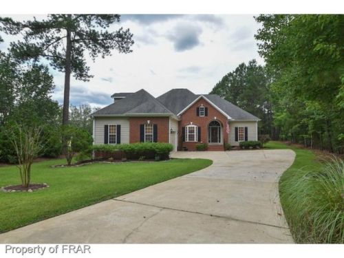292 Pineridge Cv, Sanford, NC 27332-0198