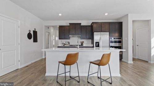 101 Brookside Ln, Gettysburg PA  17325-2026 exterior