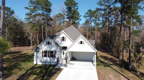 506 County Road 427, Mont Belvieu, TX 77535