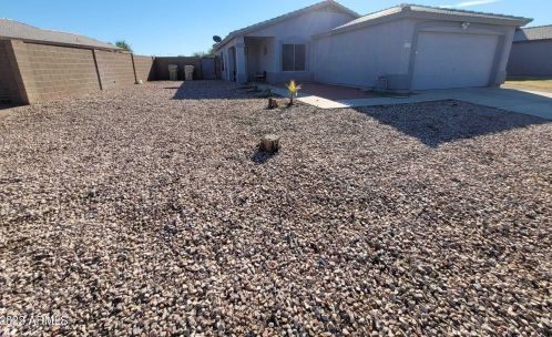 7673 Vermont Ave, Glendale, AZ 85303-5677