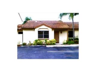 6170 170th Ter, Hialeah, FL 33015-4603