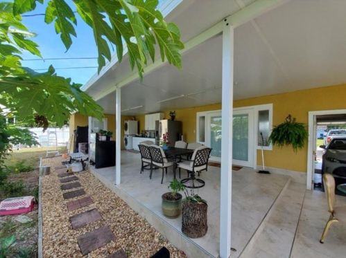 4051 Benson Ave, Saint Petersburg FL  exterior