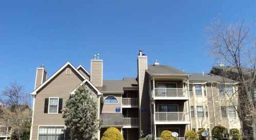 17 Lear Ct, East Brunswick, NJ 08816-1863