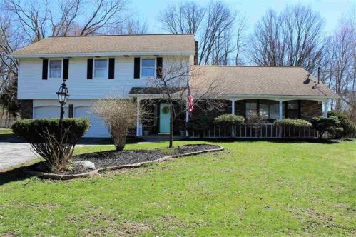 1342 Angelo Dr, Castleton, NY 12033-1802