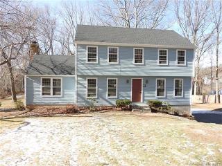 27 Fairy Dell Rd, Clinton, CT 06413-2403