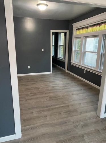 327 Orchard St, Bridgeport CT  06608-1206 exterior