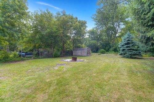 9018 26th Ave, Kenosha WI  53143-6614 exterior