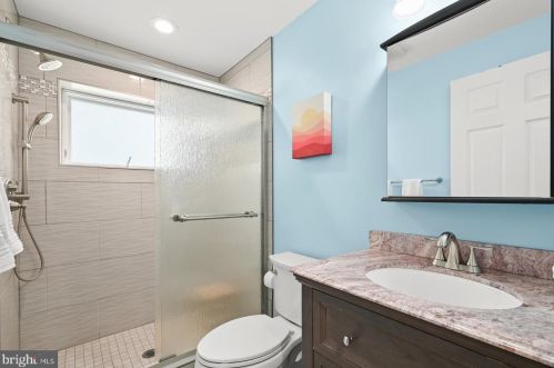 3248 Brandy Ct, Falls Church VA  22042-3704 exterior