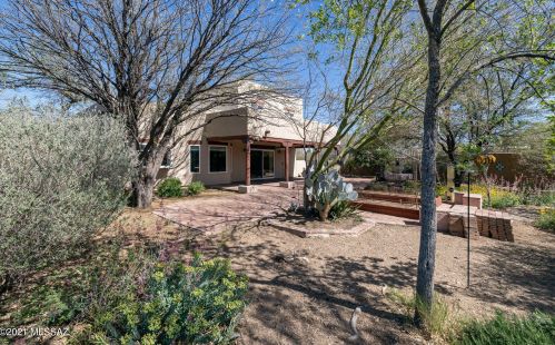 4421 Paseo De Los Cerritos, Tucson AZ 85745-9552 exterior