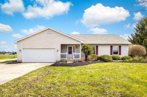 5500 Clover Valley Rd, Johnstown, OH 43031-8125