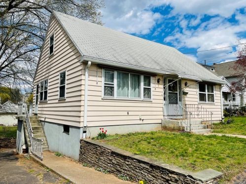 81 Mill St, New Britain, CT 06051-3410