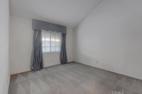 11690 Lakewood Blvd, Downey CA  90241-5272 exterior