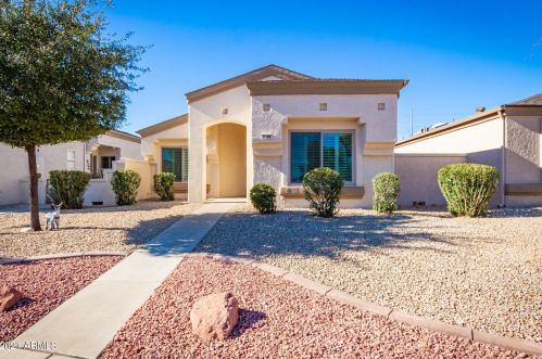 21780 Verde Ridge Dr, Sun City, AZ 85375-6568