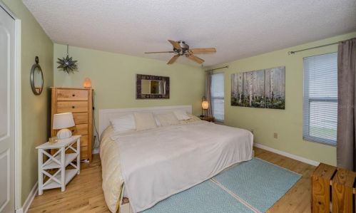 1562 Twin Palms Loop, Lutz FL  33559-6763 exterior