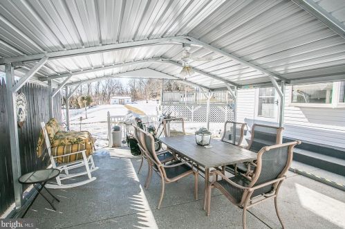 631 Barbara Dr, Norristown PA  19403-4102 exterior