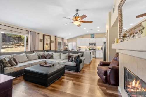 32902 Fairmont Ln, Lake Elsinore CA  92530-6283 exterior