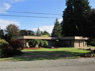 8027 55th Ave, Marysville, WA 98270-3165
