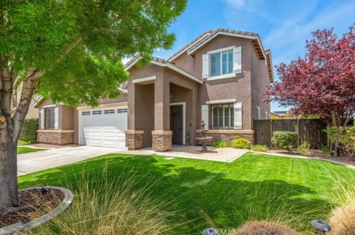 15074 Garibaldi St, Victorville, CA 92394-9506