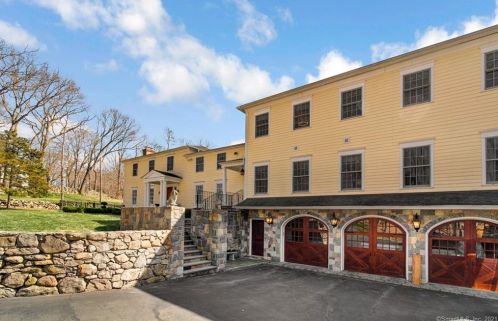 873 Wilton Rd, New Canaan, CT 06840-2426