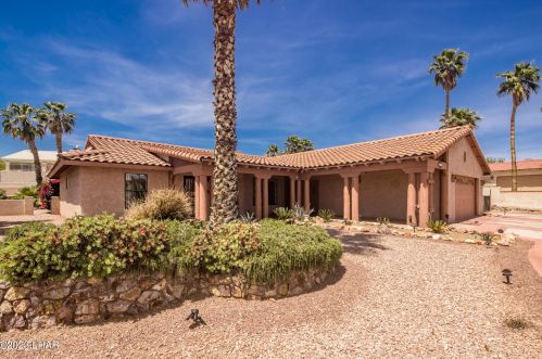 321 Acoma Blvd, Lake Havasu City AZ  86403-5050 exterior