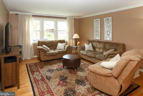 2412 Marilyn Dr, Wilmington, DE 19810-3018