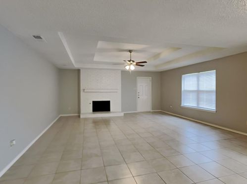 703 Penn Pl, Cedar Hill TX  75104-1747 exterior