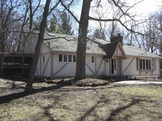 5233 Clear Spg Rd, Hopkins MN  55345-3315 exterior