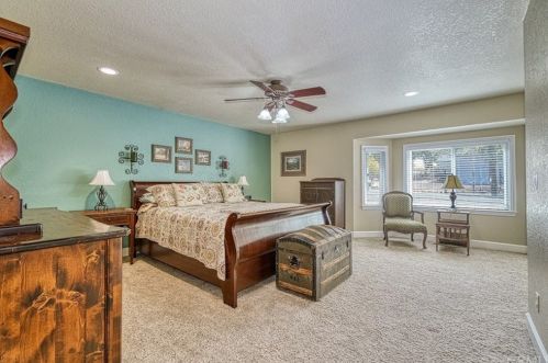 19780 Honey Hill Dr, Middletown CA  95467-8380 exterior