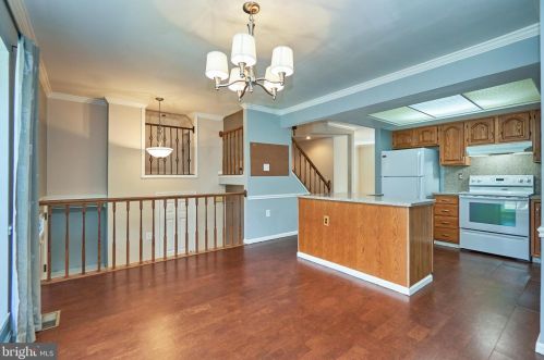 5765 Devon Ln, Springfield VA 22015-3141 exterior