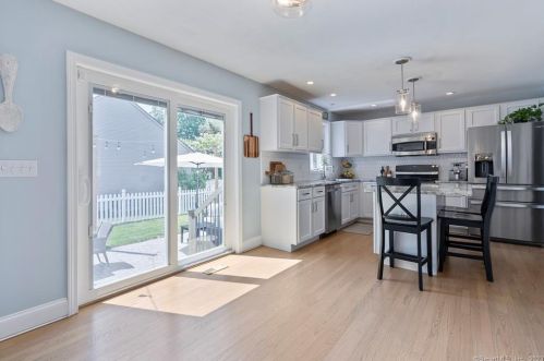 275 Wooster St, New Britain CT 06052-1030 exterior