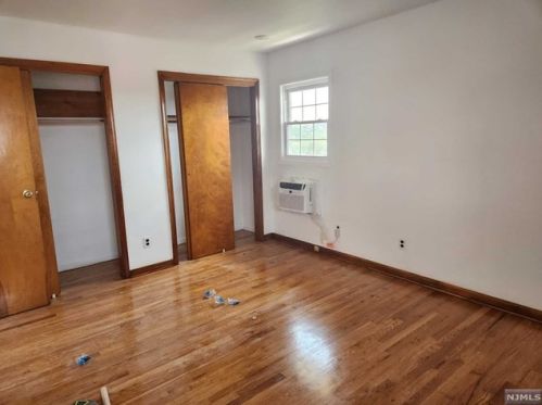 108 2nd St, Palisades Park NJ  07650-1504 exterior