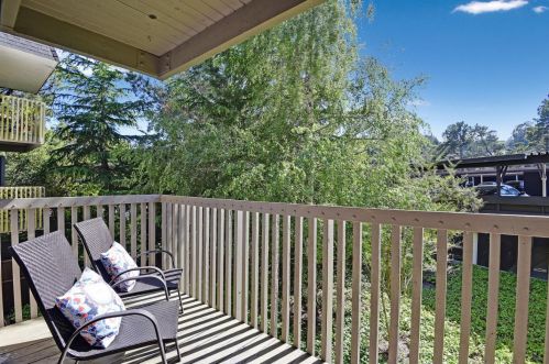 7229 Shelter Creek Ln, San Bruno, CA 94066-3873