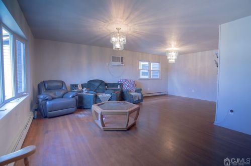 47 51st St, Bayonne NJ  07002-4116 exterior