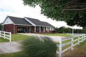134 Sand Flat Rd, Alpena, AR 72611-3077