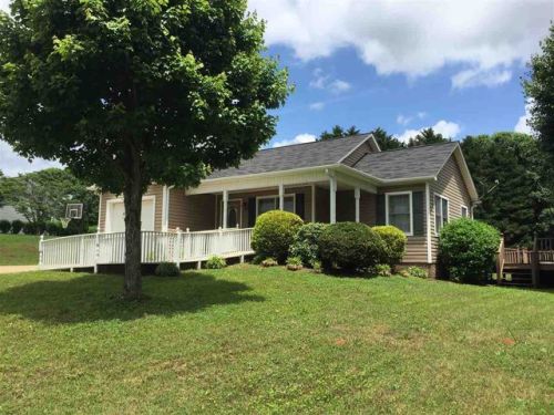 146 Fork Dr, Hollis, NC 28040-9619