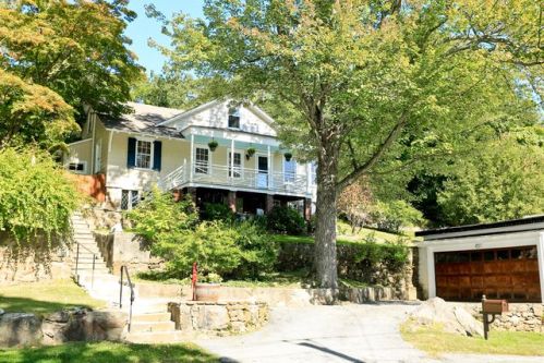 251 Saw Mill River Rd, Millwood, NY 10546-1108