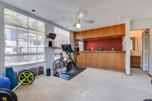 1054 Jenevein Ave, San Bruno CA  94066-4237 exterior